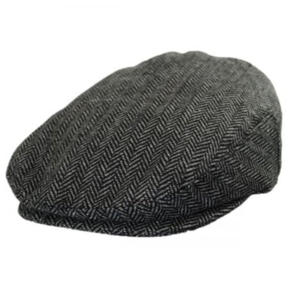 hat - Picture 1 of 1